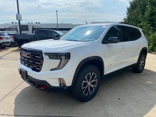 2026 GMC Acadia AWD AT4