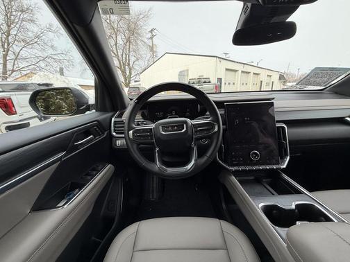 2024 GMC Acadia FWD Elevation