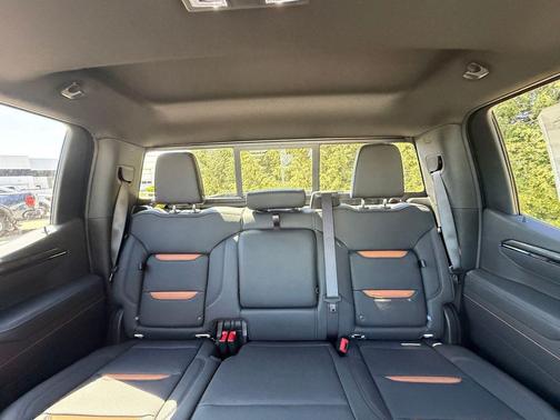 Summit White 2026 GMC Sierra 1500 AT4