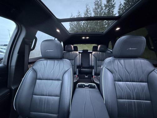 2025 Buick Enclave Avenir FWD