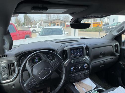 White Frost Tricoat 2022 GMC Sierra 2500 Denali