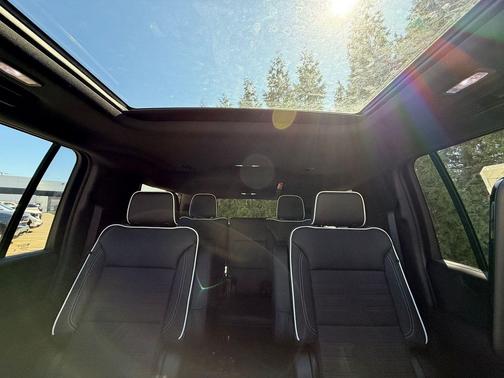 2026 GMC Yukon XL 4WD AT4 Ultimate