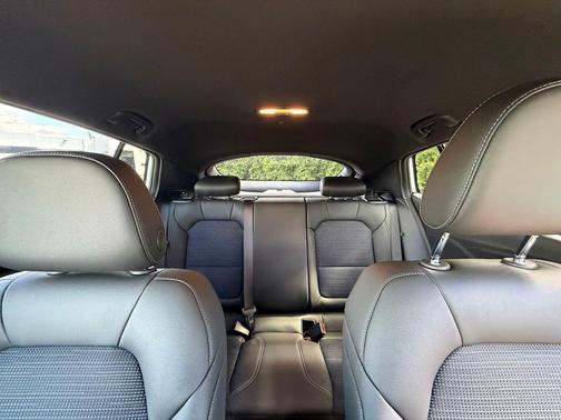 Summit White 2026 Buick Envista Preferred FWD