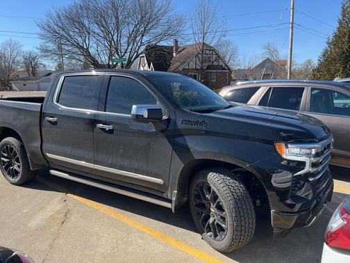 2023 Chevrolet Silverado 1500 High Country