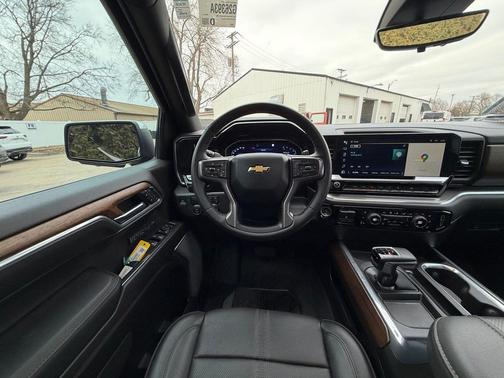 2023 Chevrolet Silverado 1500 High Country