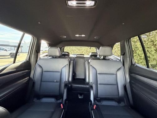 2025 Buick Enclave Preferred FWD