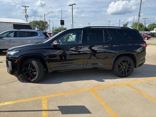 2022 Chevrolet Traverse Premier