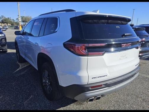 2025 GMC Acadia FWD Elevation