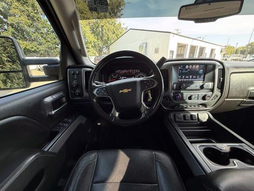 Black 2018 Chevrolet Silverado 2500 LTZ