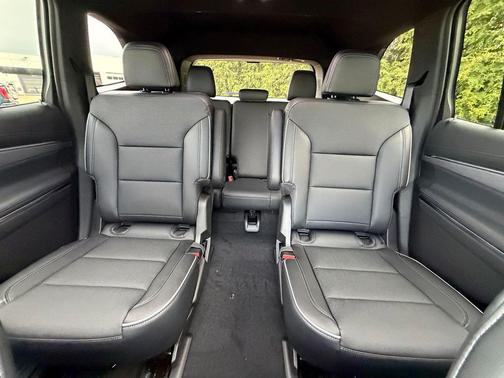 ocean blue metallic 2026 Buick Enclave Preferred FWD