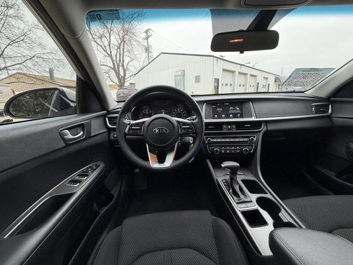 2019 Kia Optima LX