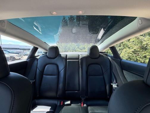 Gray 2023 Tesla Model 3 Standard Range
