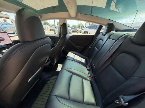 Gray 2023 Tesla Model 3 Standard Range