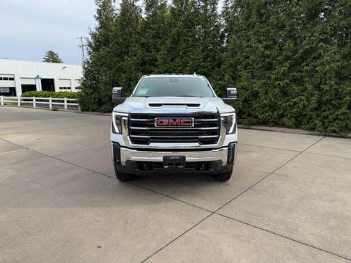 Summit White 2026 GMC Sierra 3500 SLT