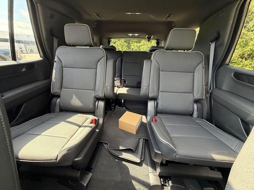 Sterling Metallic 2026 GMC Yukon 4WD Elevation