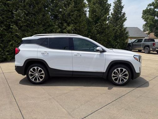 Summit White 2019 GMC Terrain SLT