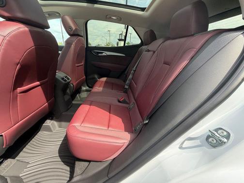 Iridescent White Tricoat 2026 Buick Envision Sport Touring AWD