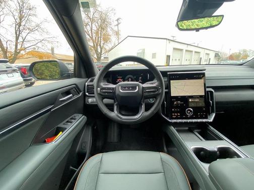 2026 GMC Acadia AT4 AWD