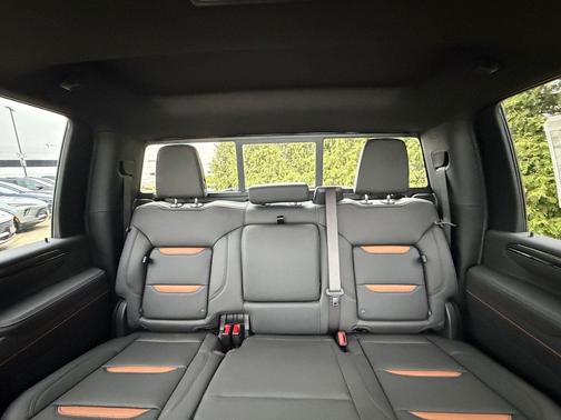 Onyx Black 2026 GMC Sierra 2500 AT4