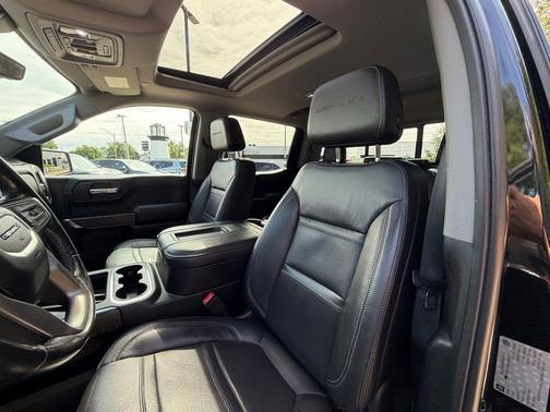 Onyx Black 2019 GMC Sierra 1500 Denali
