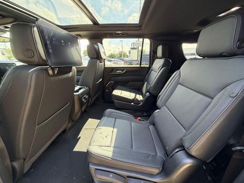 Sterling Metallic 2026 GMC Yukon XL Denali