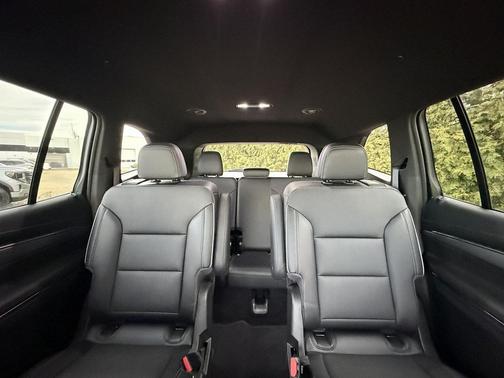 2025 Buick Enclave Preferred FWD