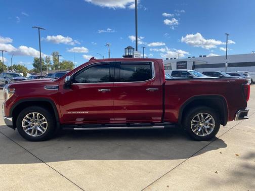 2021 GMC Sierra 1500 SLT