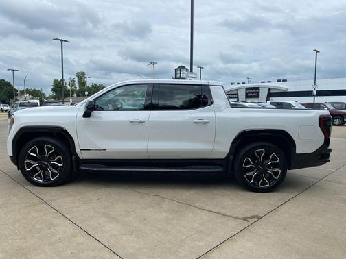 2025 GMC Sierra EV Extended Range Denali