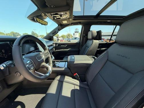 Glacier White Tricoat 2026 GMC Yukon XL Denali