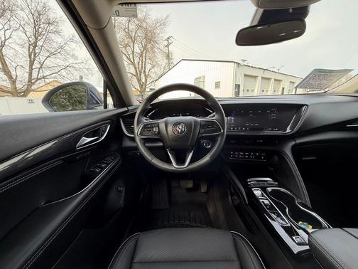 2023 Buick Envision Essence FWD