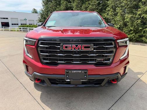 Volcanic Red Tintcoat 2025 GMC Acadia AWD AT4