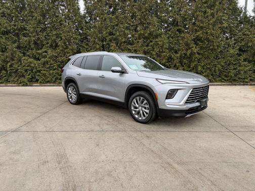 2025 Buick Enclave Preferred FWD