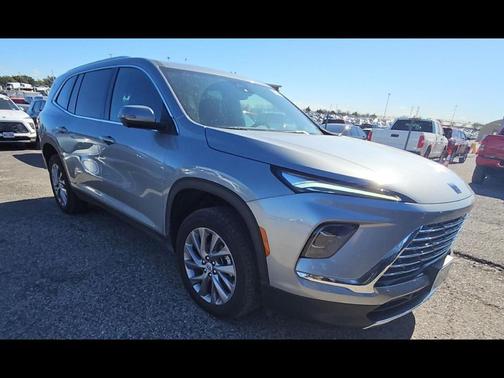 2025 Buick Enclave Preferred FWD