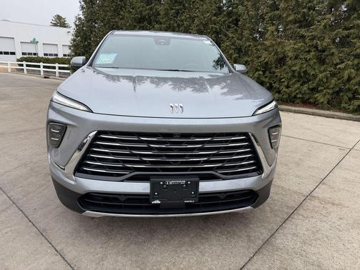 2025 Buick Enclave Preferred FWD