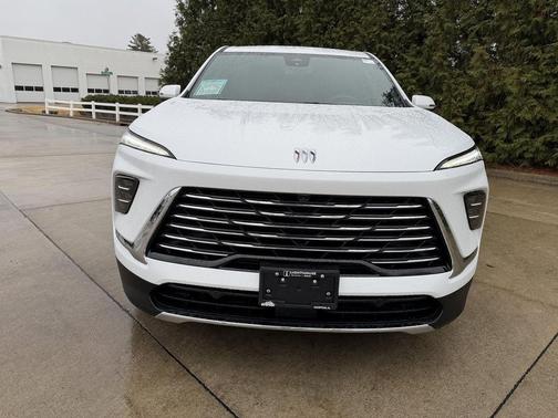 2025 Buick Enclave Preferred FWD