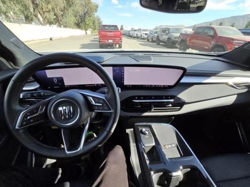 2025 Buick Enclave Preferred FWD