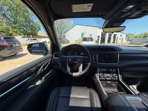 Onyx Black 2023 GMC Yukon Denali