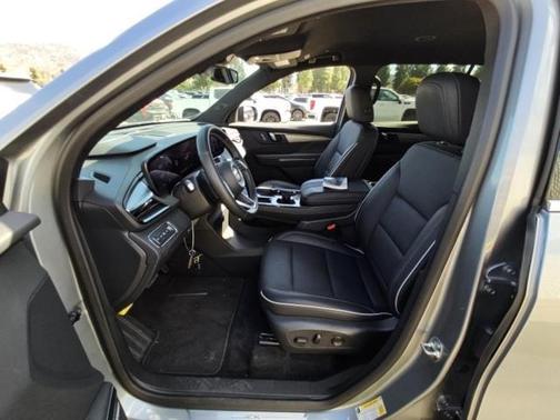 2025 Buick Enclave Preferred FWD