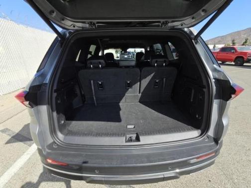 2025 Buick Enclave Preferred FWD