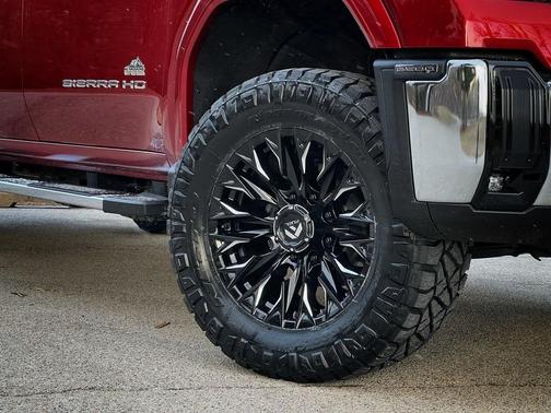 2026 GMC Sierra 2500 SLT