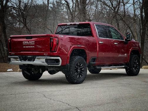 2026 GMC Sierra 2500 SLT