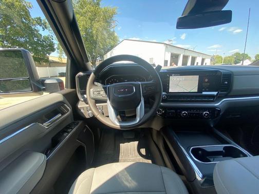 2026 GMC Sierra 2500 SLT