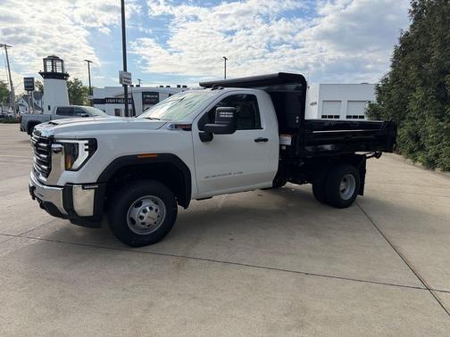 Summit White 2026 GMC Sierra 3500 Base