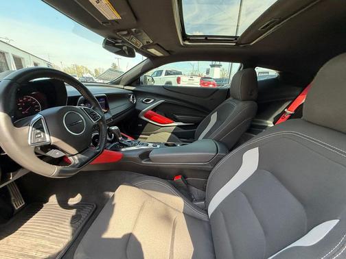 2023 Chevrolet Camaro RWD Coupe LT1