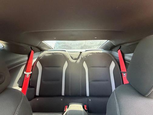 2023 Chevrolet Camaro RWD Coupe LT1