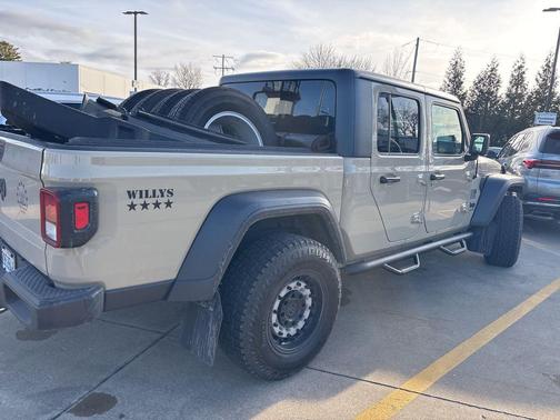 2020 Jeep Gladiator Sport S