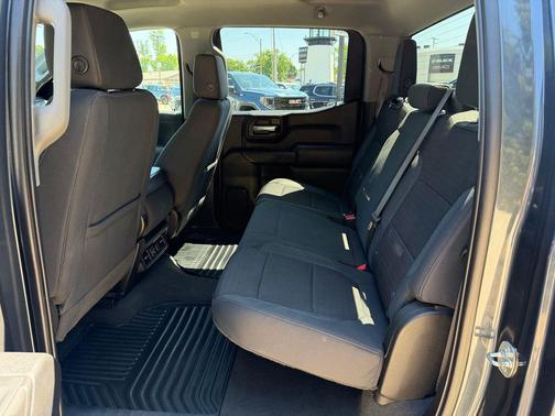 Shadow Gray Metallic 2022 Chevrolet Silverado 1500 Limited LT
