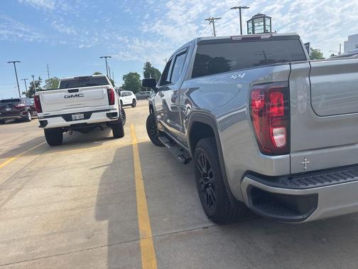 Sterling Metallic 2025 GMC Sierra 1500 Elevation