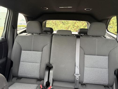 2025 GMC Acadia AWD Elevation