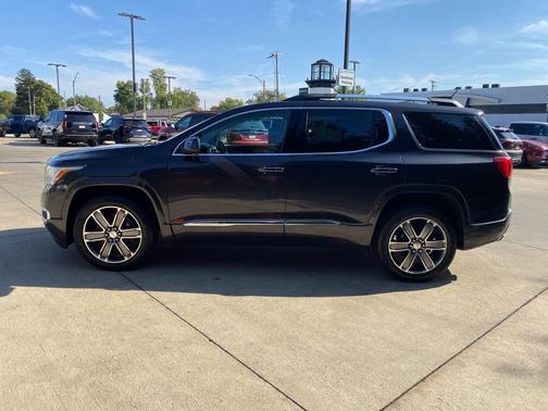 2018 GMC Acadia Denali
